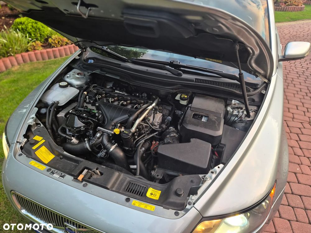 Volvo V50 2.0D Momentum - 39
