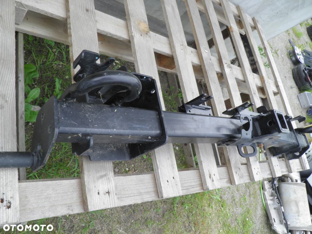 Belka tylna zderzaka FORD RANGER V VI MB3C-19E544-EB - 2