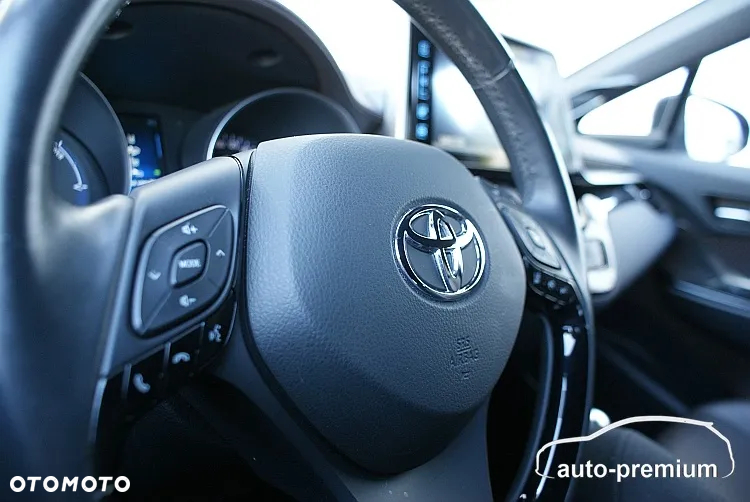 Toyota C-HR 1.8 Hybrid Neon Lime powered by JBL - 8