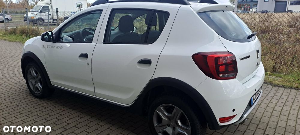 Dacia Sandero 0.9 TCe Laureate - 6