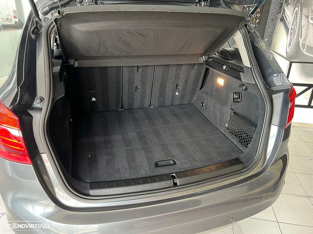 BMW 214 Active Tourer d Advantage - 22