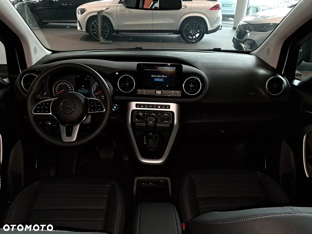 Mercedes-Benz EQT - 10