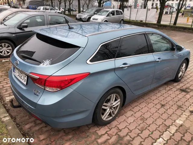 Hyundai i40 1.7 CRDi Comfort + - 1