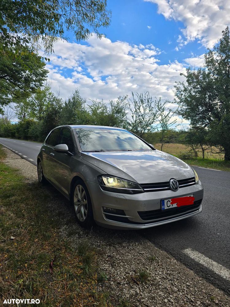 Volkswagen Golf - 11