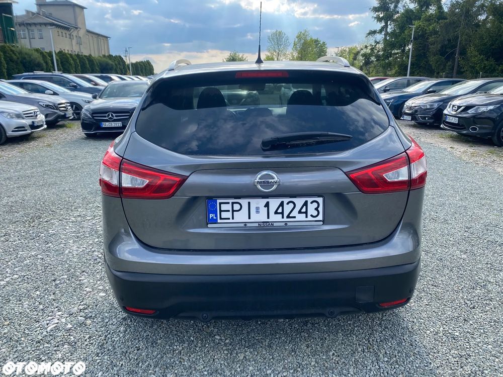 Nissan Qashqai 1.6 DIG-T N-Connecta - 5