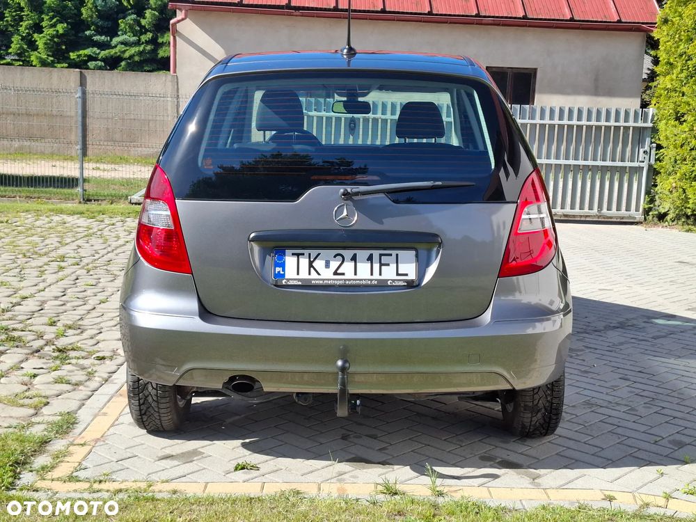 Mercedes-Benz Klasa A 180 BlueEfficiency - 6