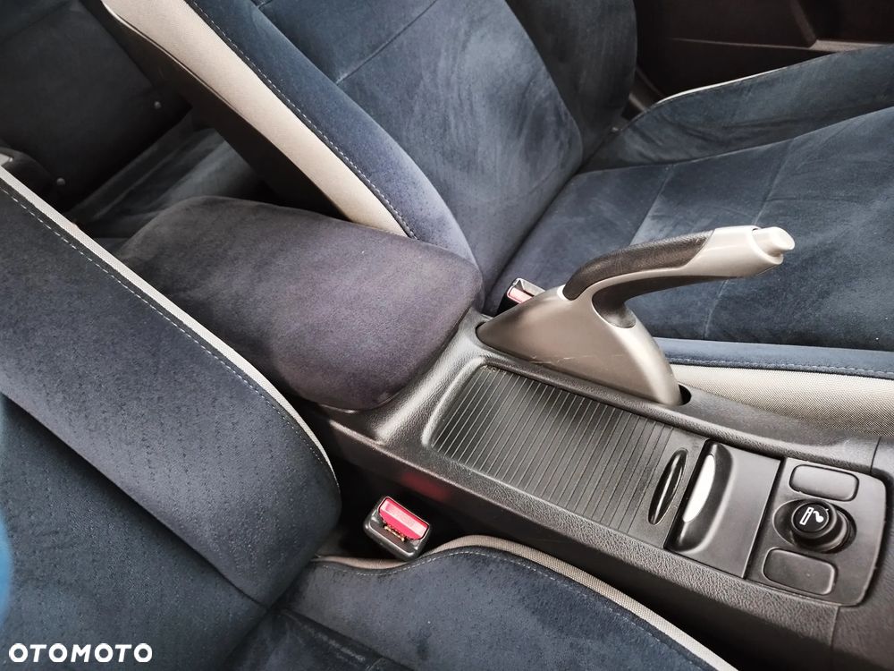 Honda Civic 1.8 Sport - 23