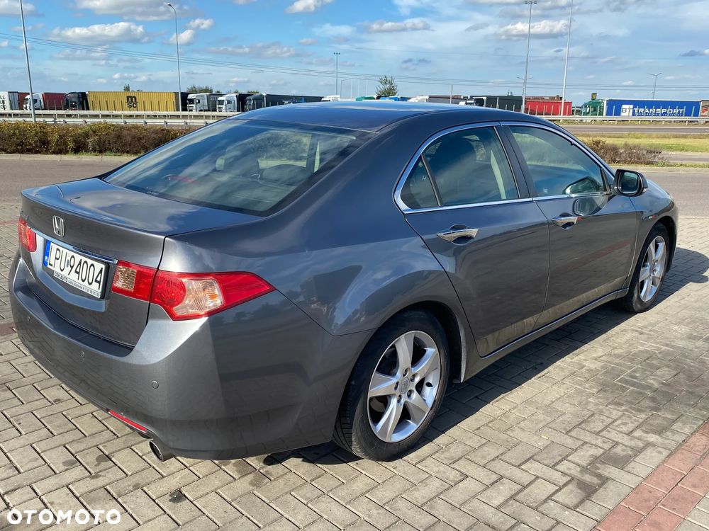 Honda Accord 2.0 Lifestyle - 3