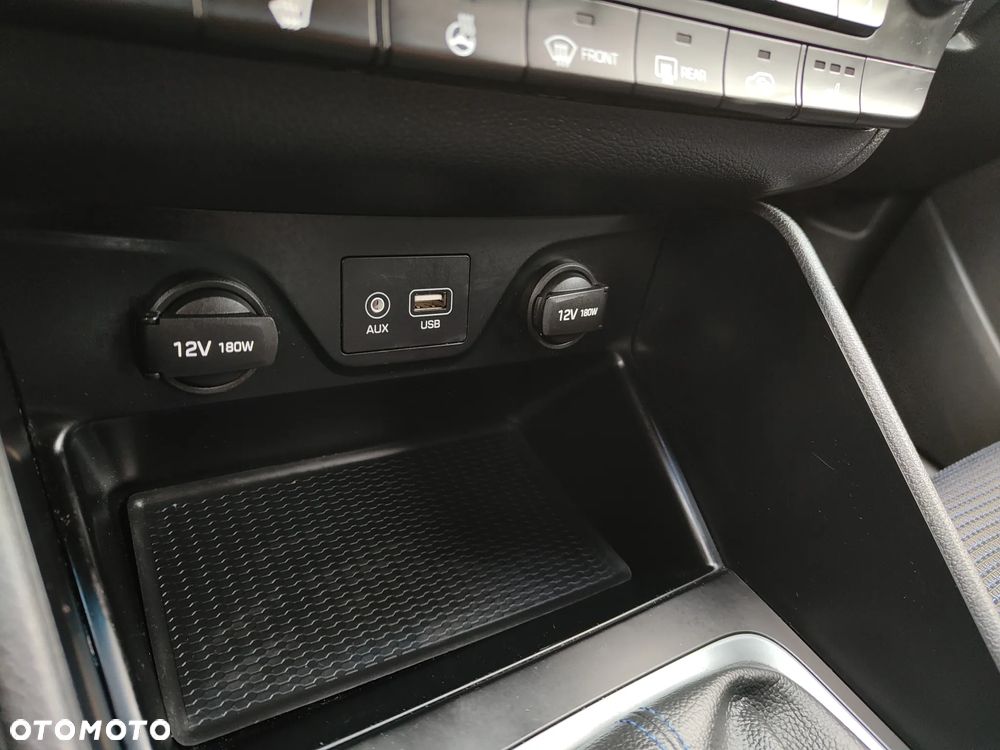 Hyundai Tucson 2.0 CRDI Comfort 4WD - 31