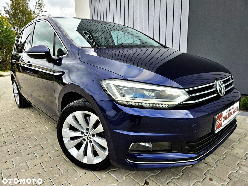 Volkswagen Touran - 1