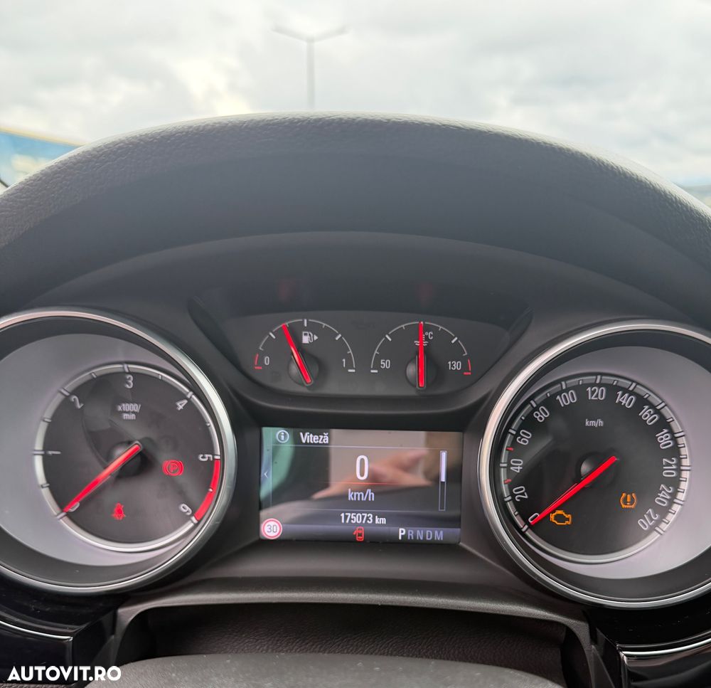 Opel Astra 1.6 D (CDTI) Automatik Innovation - 11