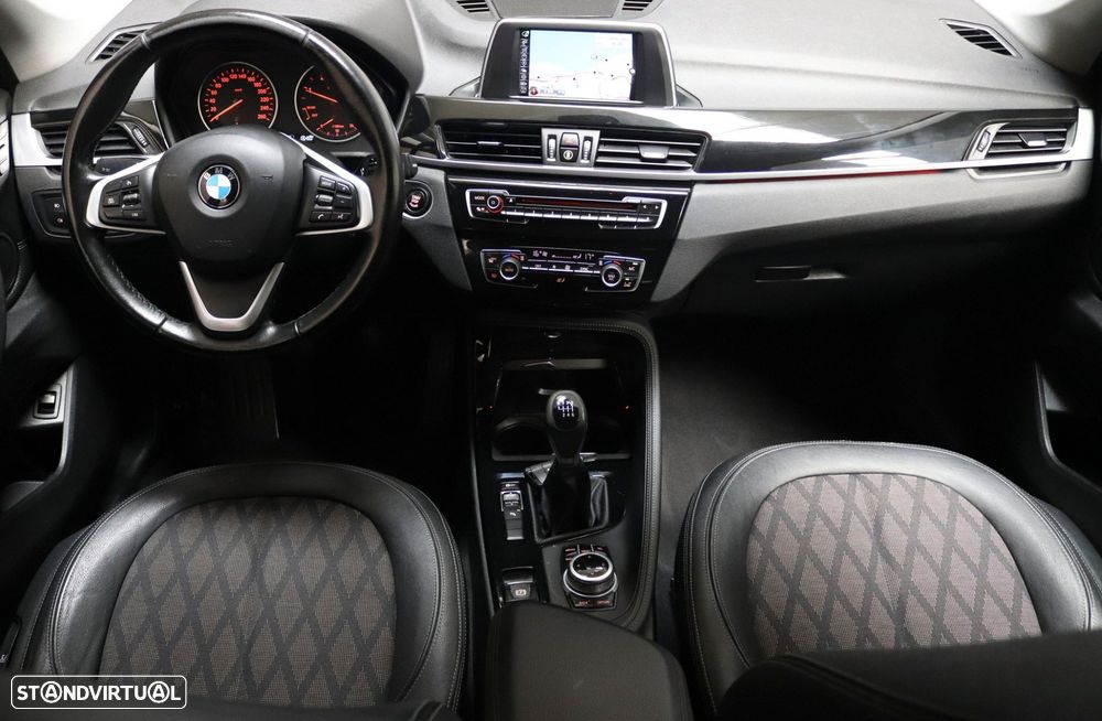 BMW X1 16 d sDrive - 31