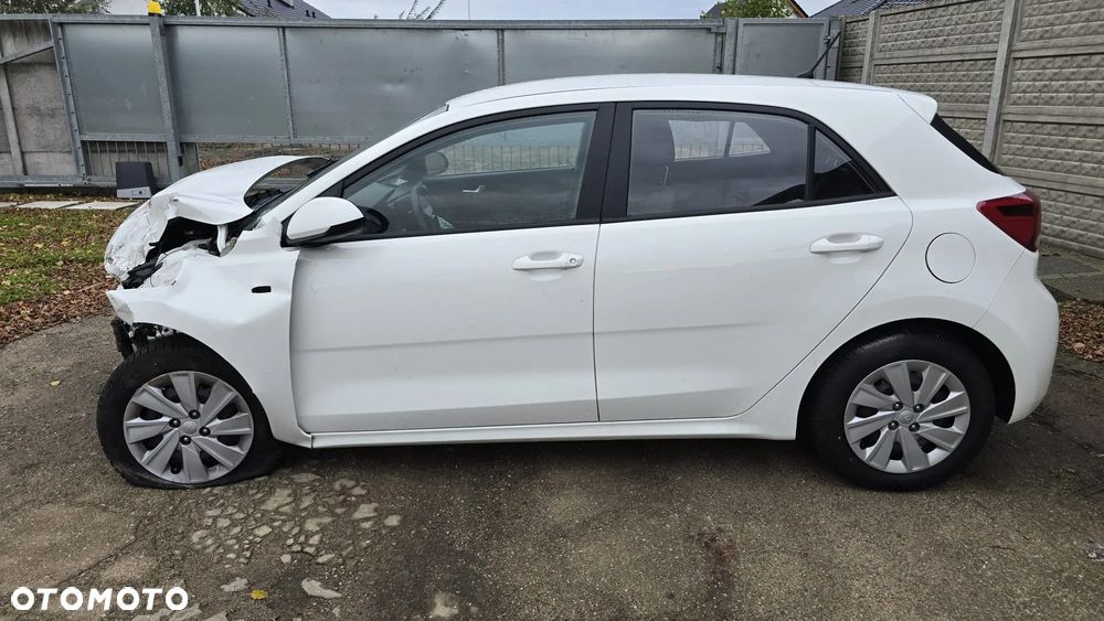 Kia Rio 1.2 Dream-Team Edition - 1