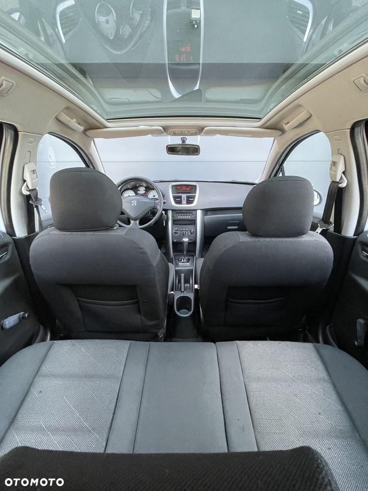 Peugeot 207 120 VTi Automatik Premium - 19