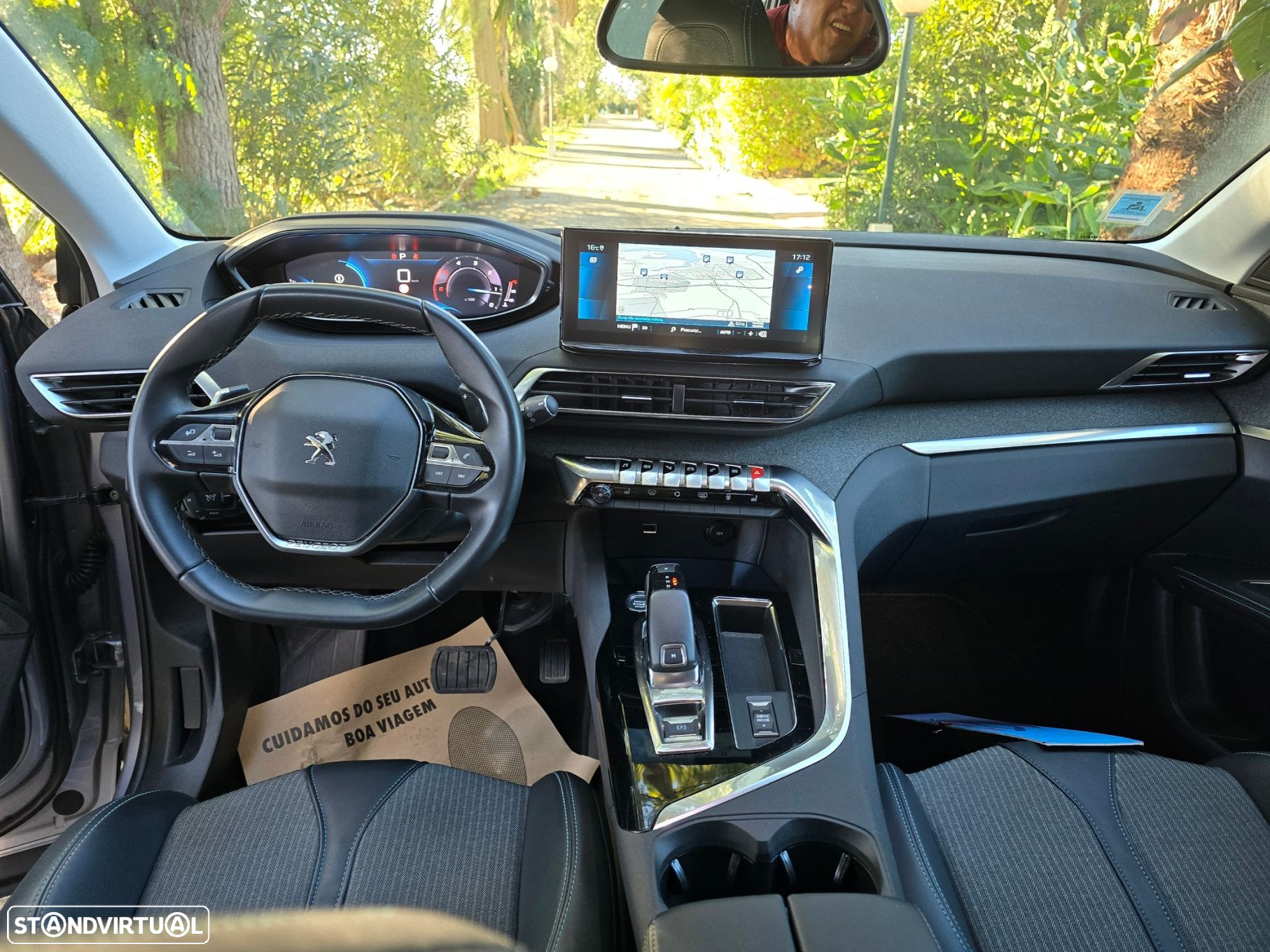 Peugeot 5008 - 8