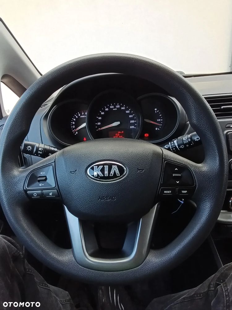 Kia Rio 1.2 Attract - 7