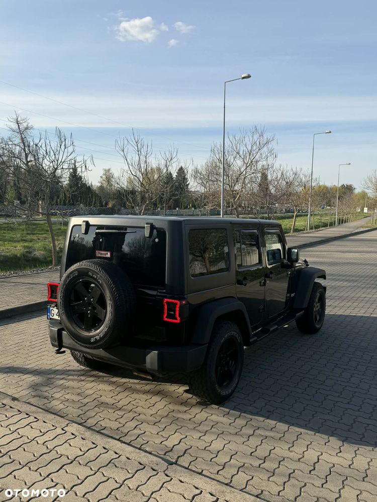 Jeep Wrangler - 13