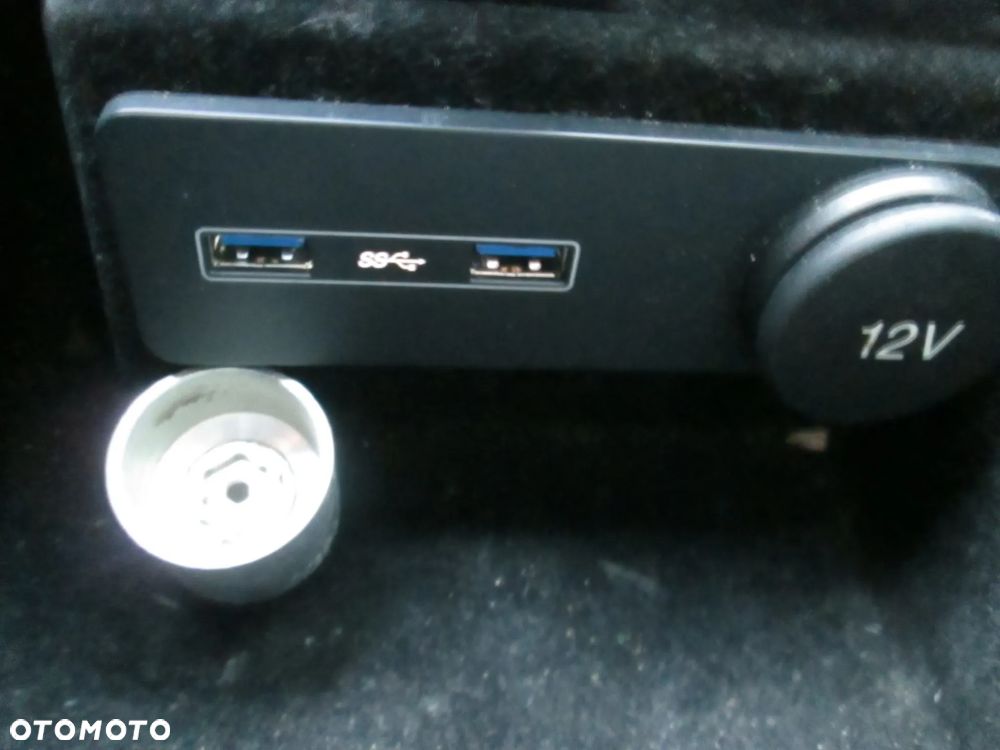 Land Rover Range Rover Evoque - 36