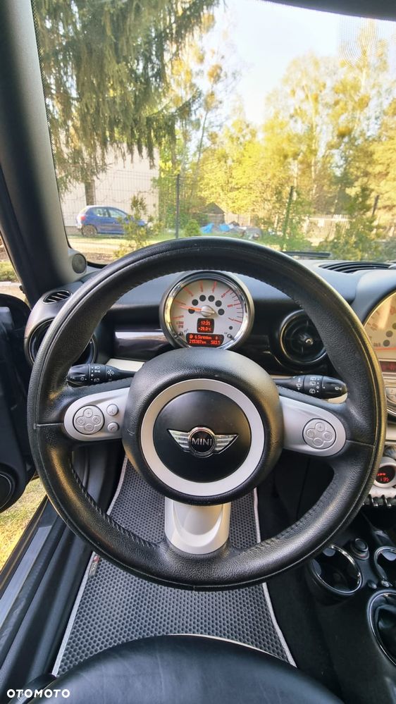MINI Cooper D - 24