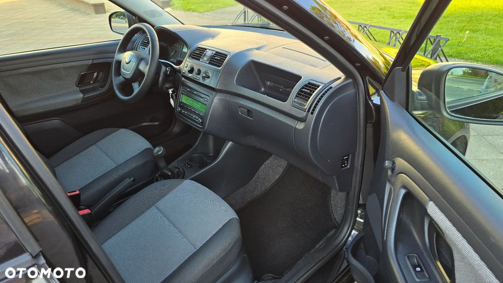 Skoda Fabia - 11