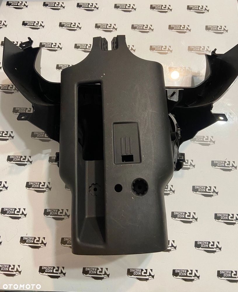 OSŁONA KOLUMNY KIEROWNICZEJ LAND ROVER DEFENDER L633 L8B2-3F900-AA