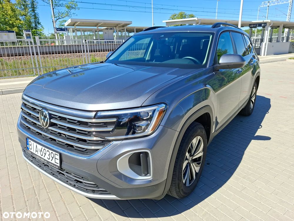 Volkswagen Atlas - 1