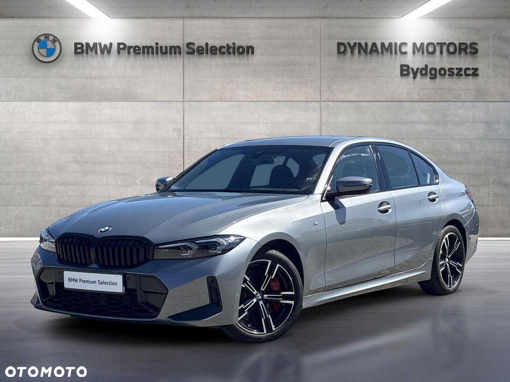 BMW Seria 3 330i xDrive M Sport sport - 3