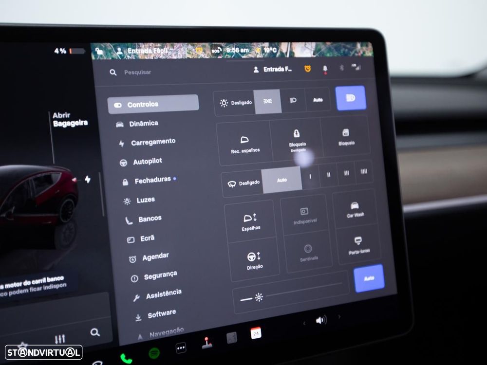 Tesla Model Y Performance Dual Motor AWD - 23