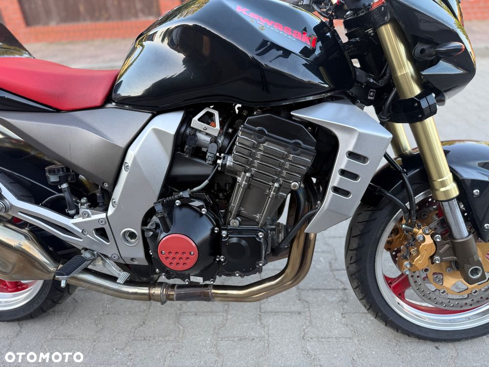 Kawasaki Z - 8