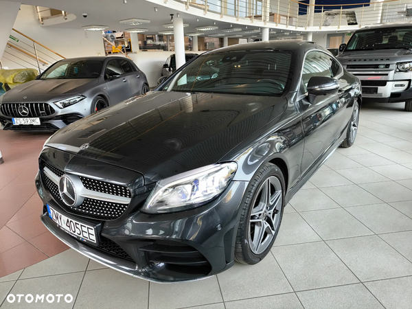 Mercedes-Benz Klasa C 200 4MATIC 9G-TRONIC