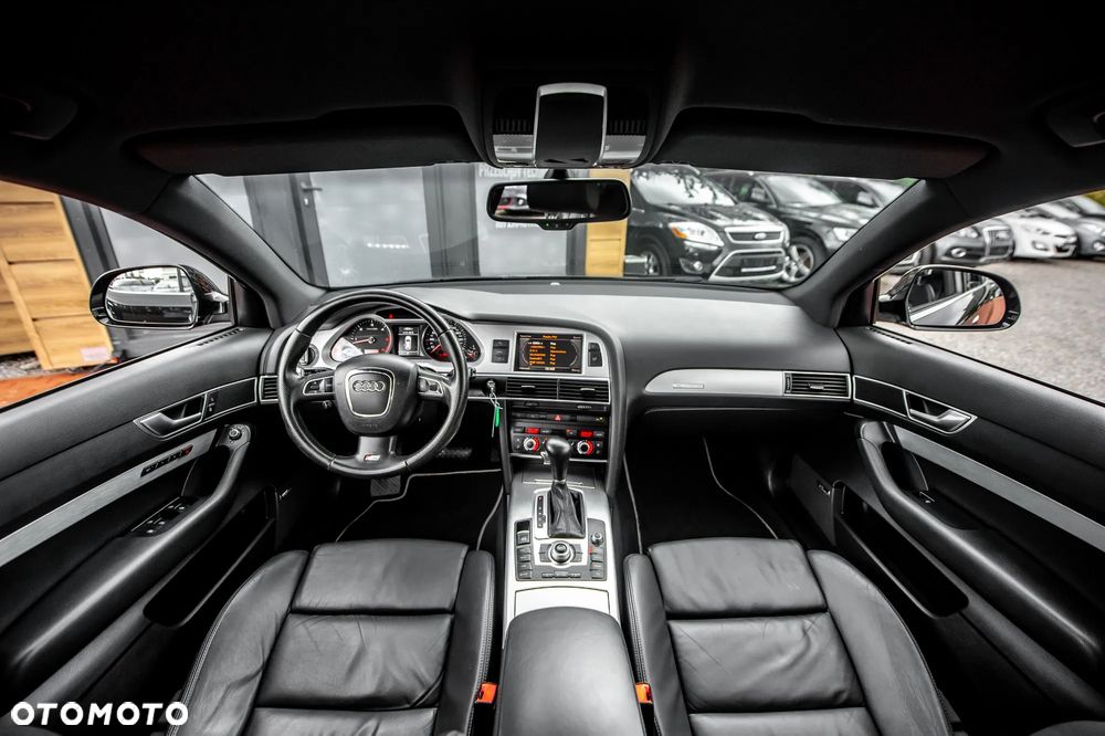 Audi A6 Avant 3.0 TDI DPF quattro tiptronic - 25