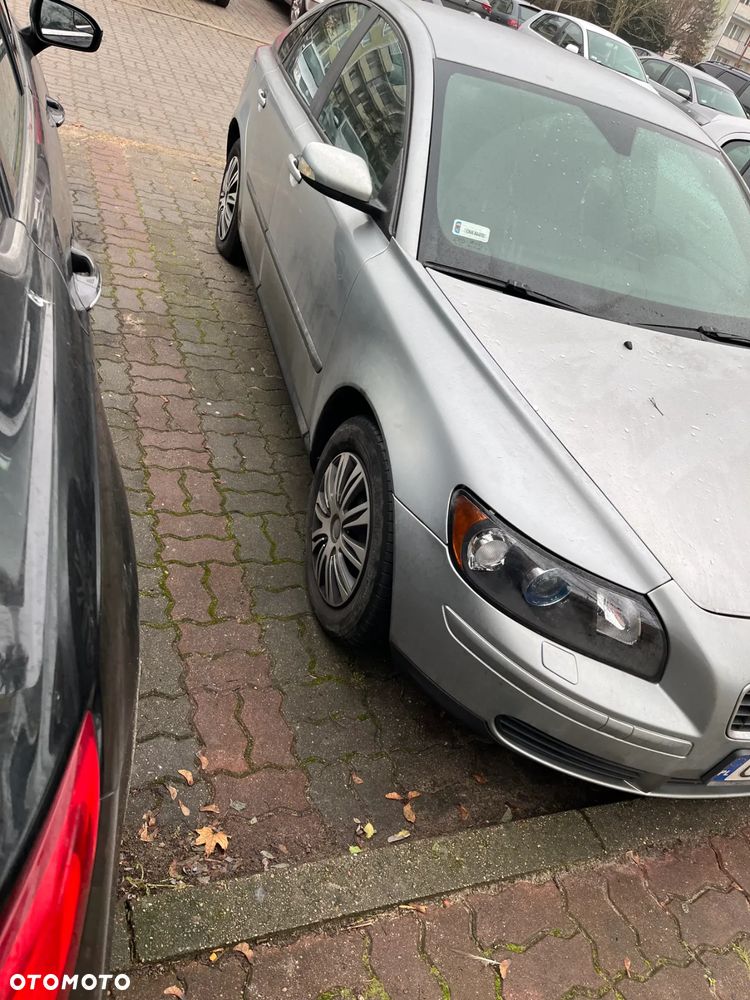 Volvo S40 1.8 Momentum - 5