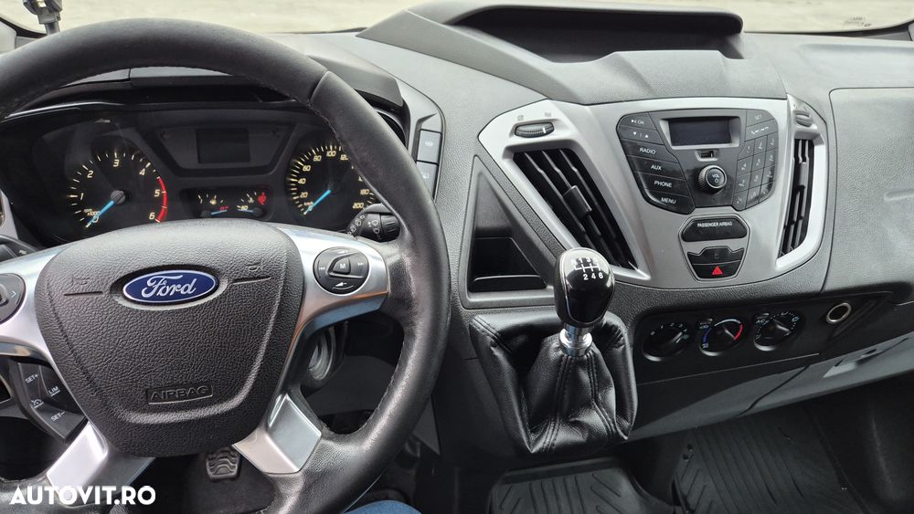 Ford Transit Custom - 8