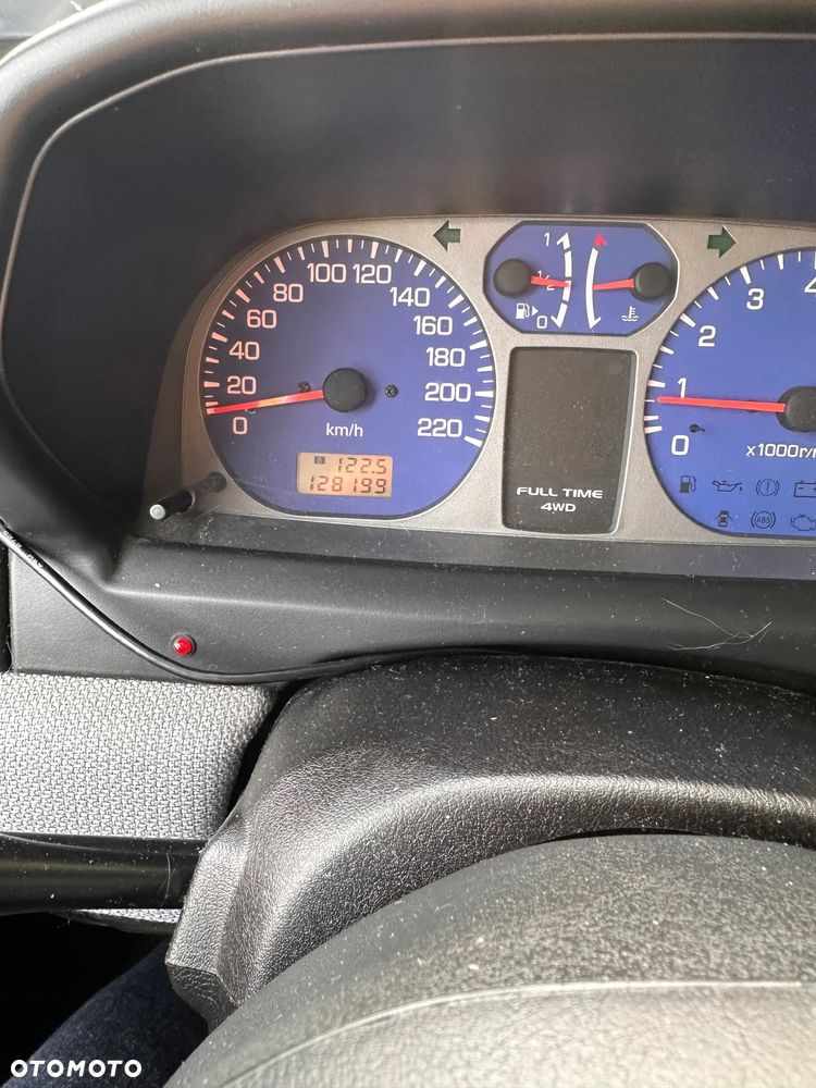 Mitsubishi Pajero Pinin - 15