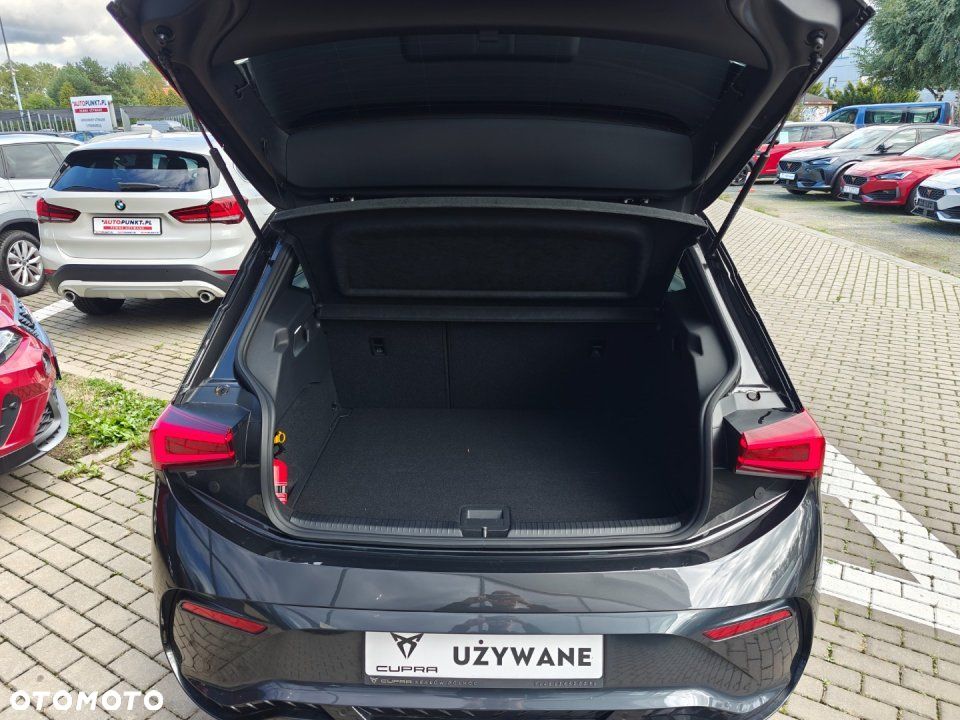 Cupra Born - 11