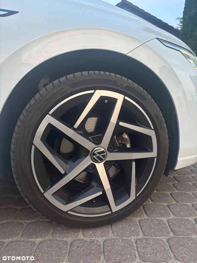 Volkswagen Golf 1.5 TSI EVO Style - 10