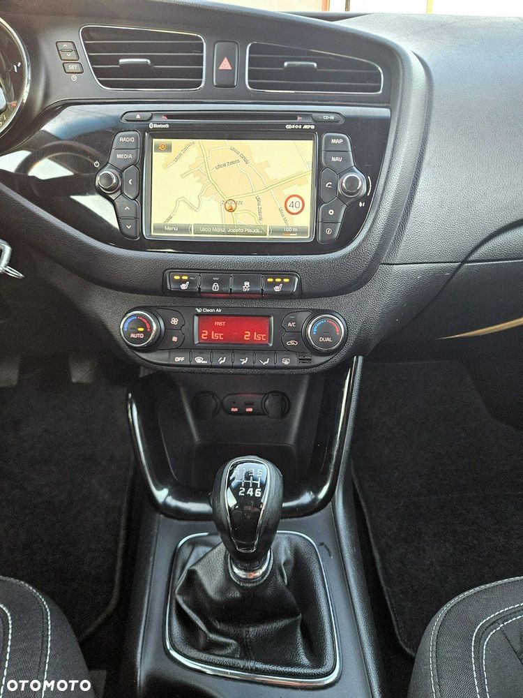 Kia Ceed 1.4 Business Line - 32