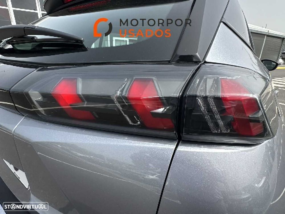 Peugeot 2008 1.2 PureTech Active Pack - 15