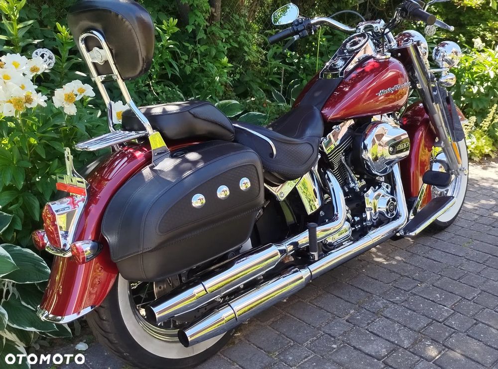 Harley-Davidson Softail Deluxe - 21