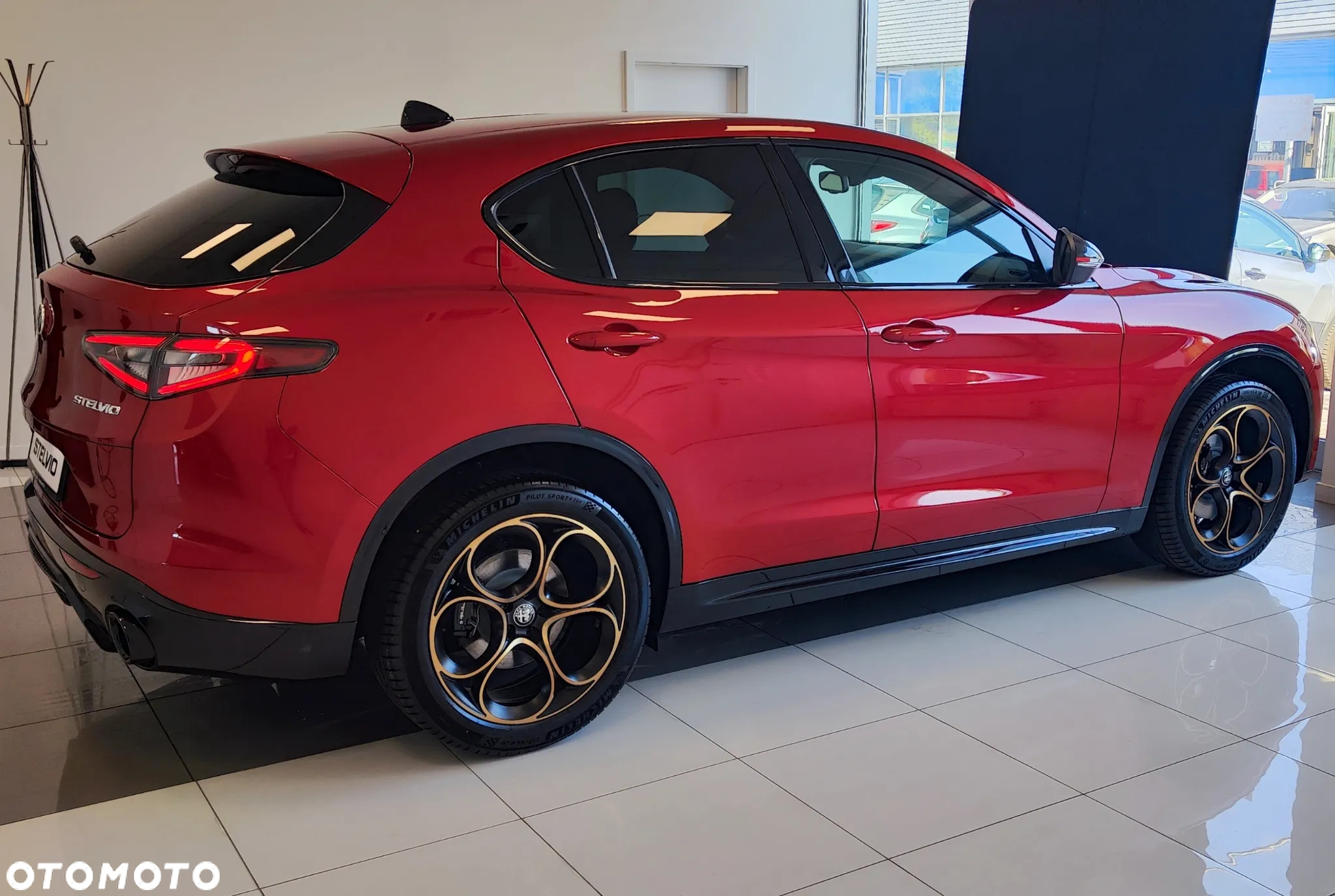 Alfa Romeo Stelvio 2.0 Turbo Intensa Q4 - 9