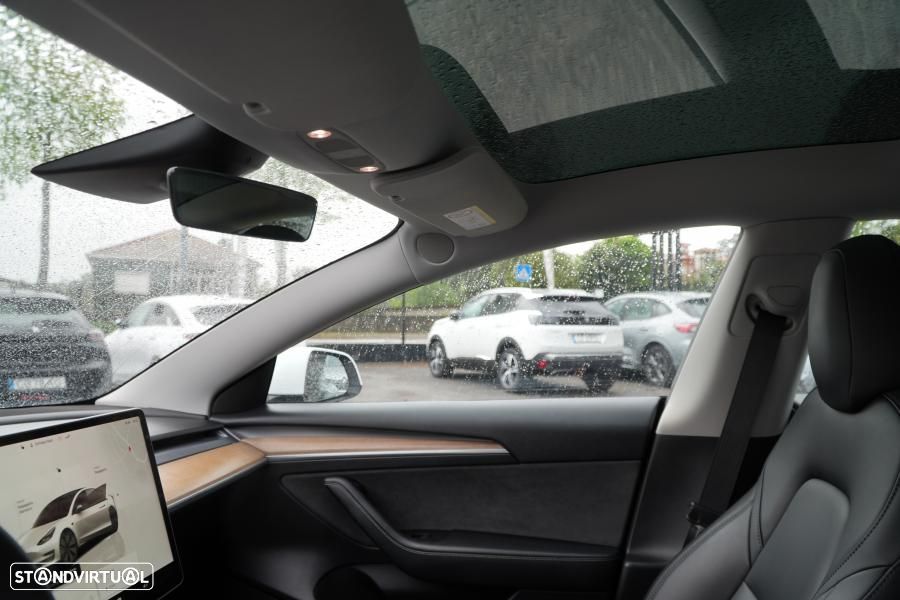 Tesla Model 3 Long Range Tração Traseira - 8