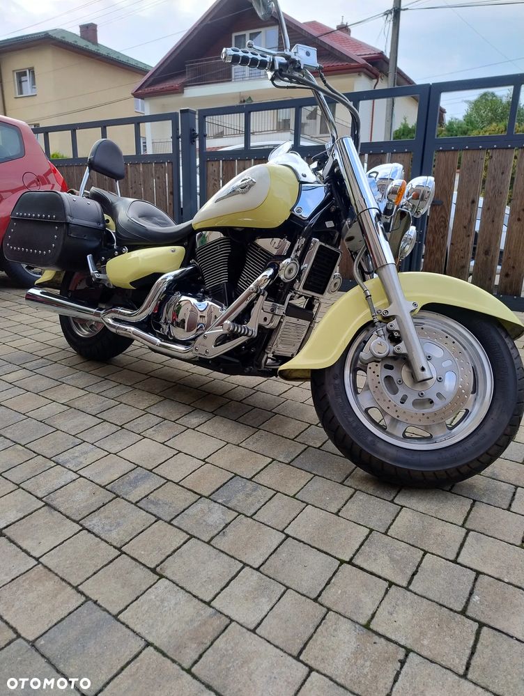 Suzuki VL 1500 Intruder LC - Boulevard C90 - 16