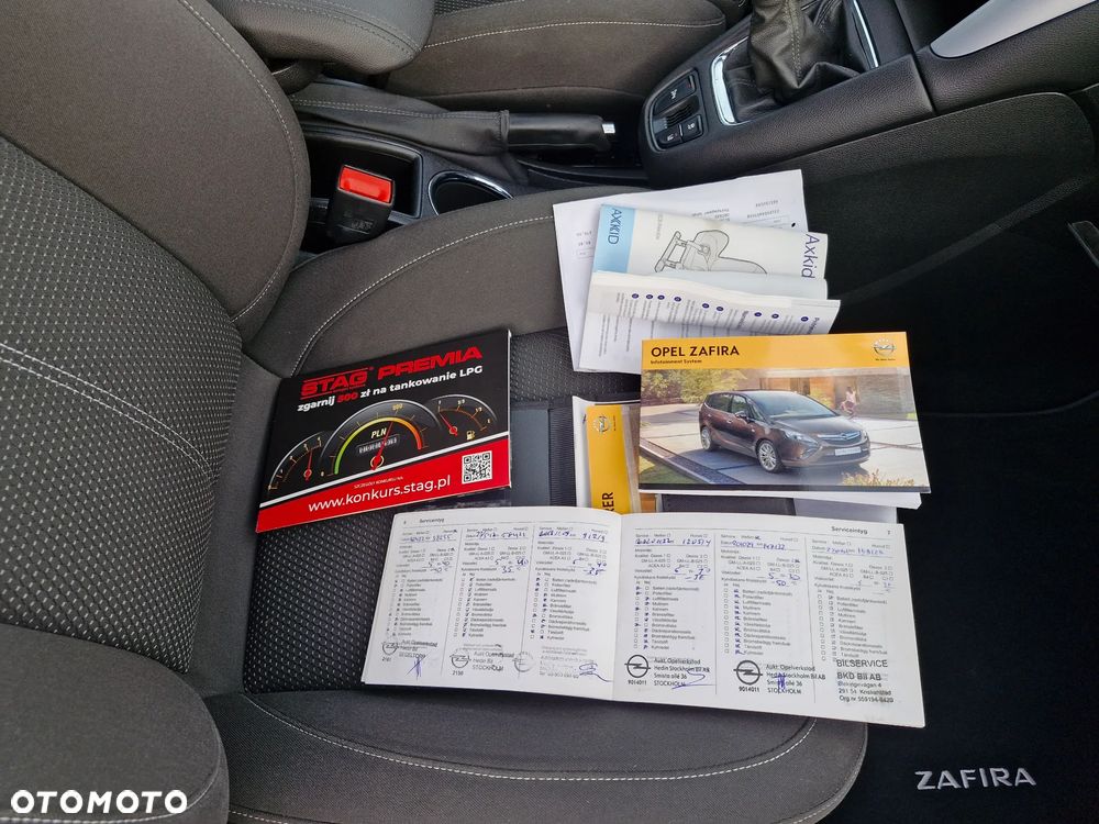 Opel Zafira - 32