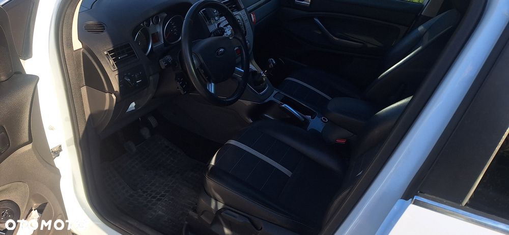 Ford Kuga 2.0 TDCi Titanium - 7