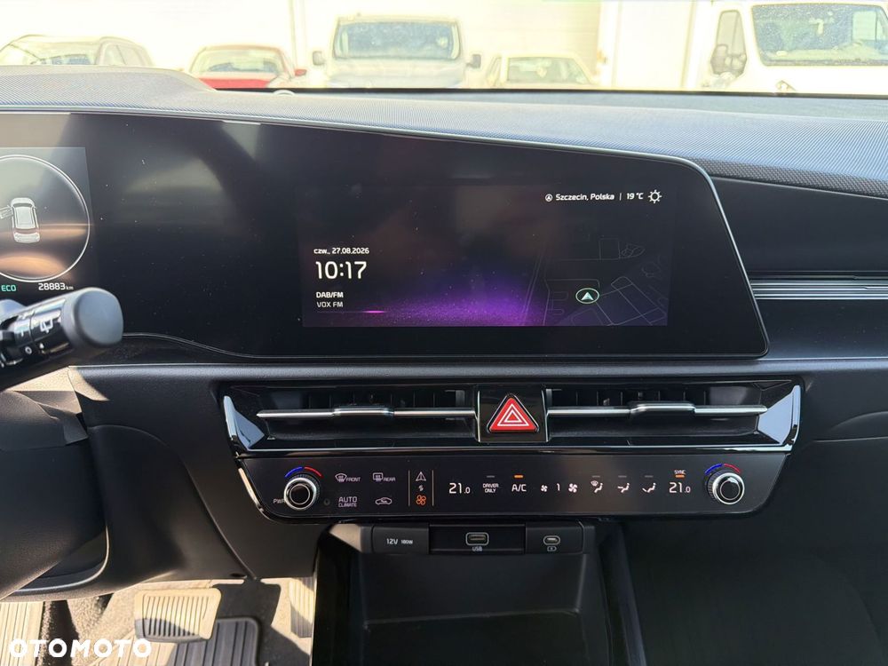 Kia Niro 64kWh M - 13