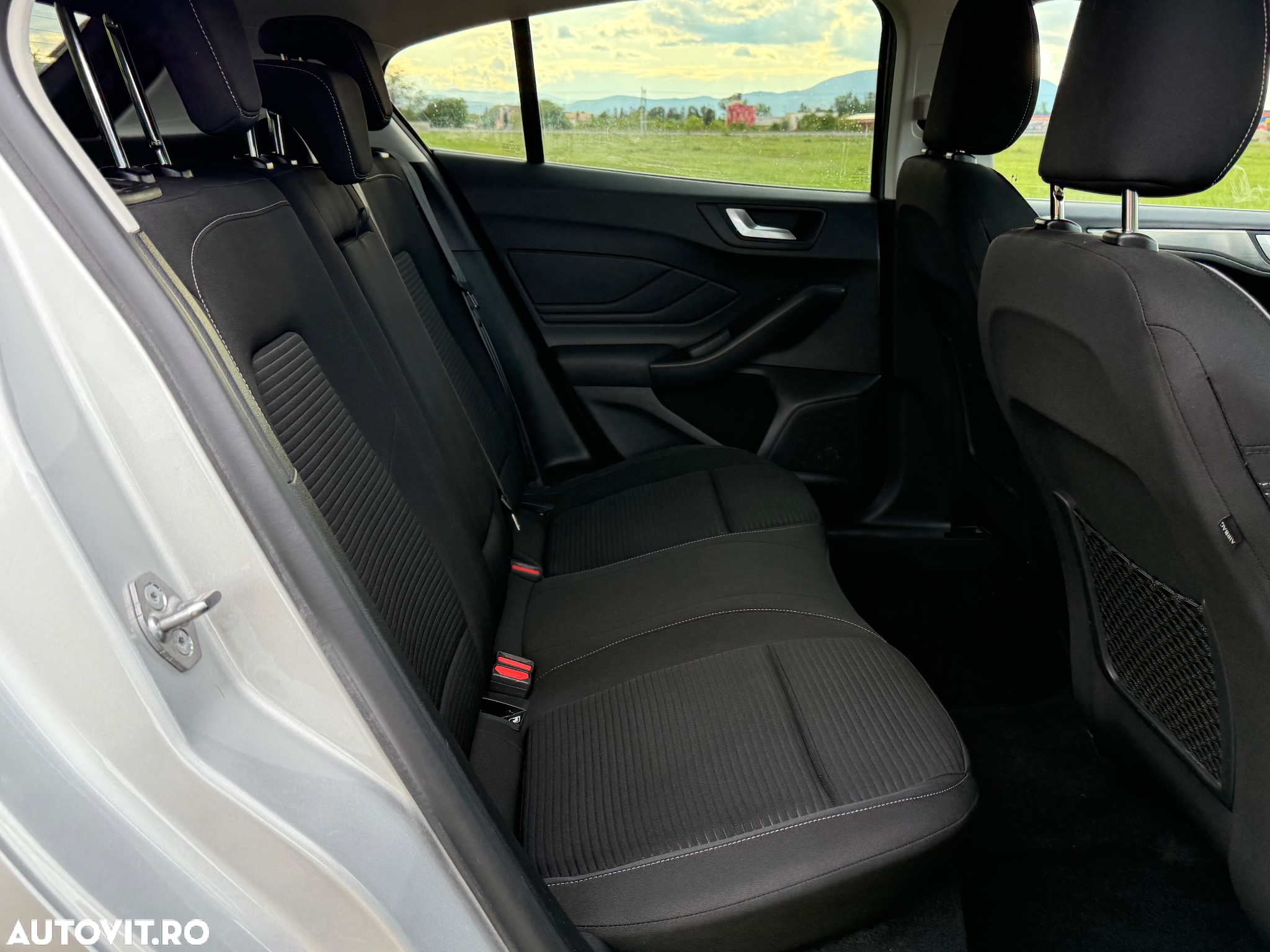 Ford Focus 1.5 EcoBlue Start-Stopp-System TITANIUM X - 38