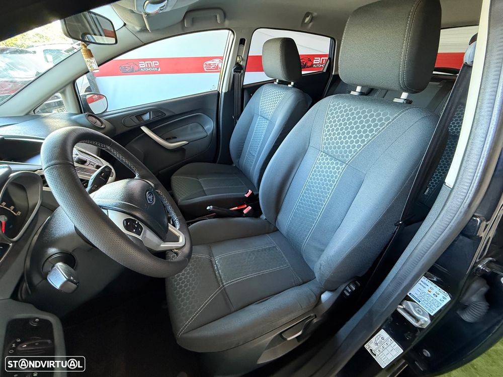 Ford Fiesta 1.25 Titanium - 9