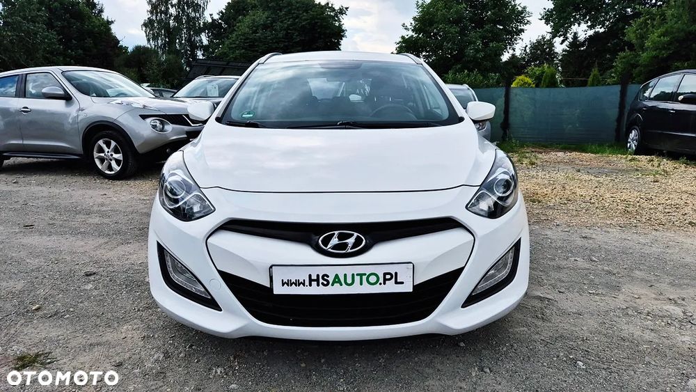 Hyundai i30 1.4 Intro Edition - 4