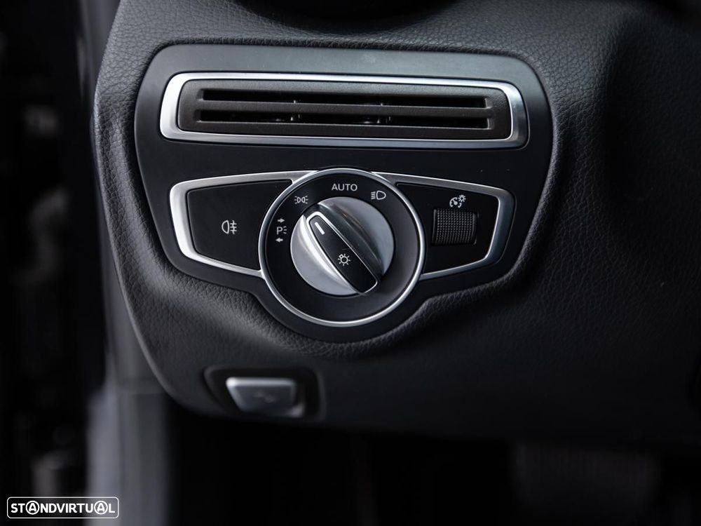 Mercedes-Benz C 300 de Avantgarde - 18