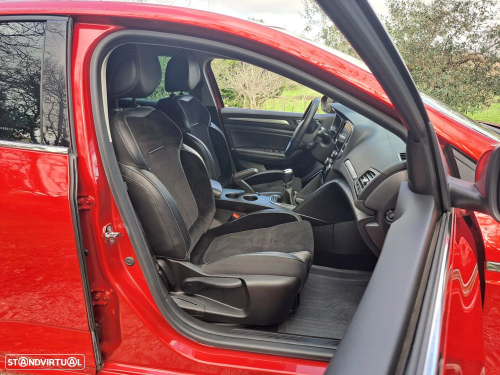 Renault Mégane TCe 140 GPF INTENS - 15